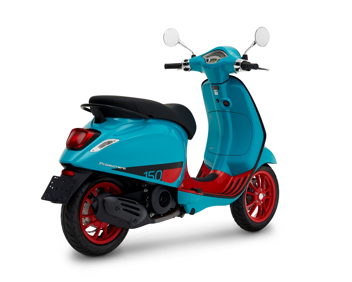 Vespa Primavera 3.jpg (295 KB)